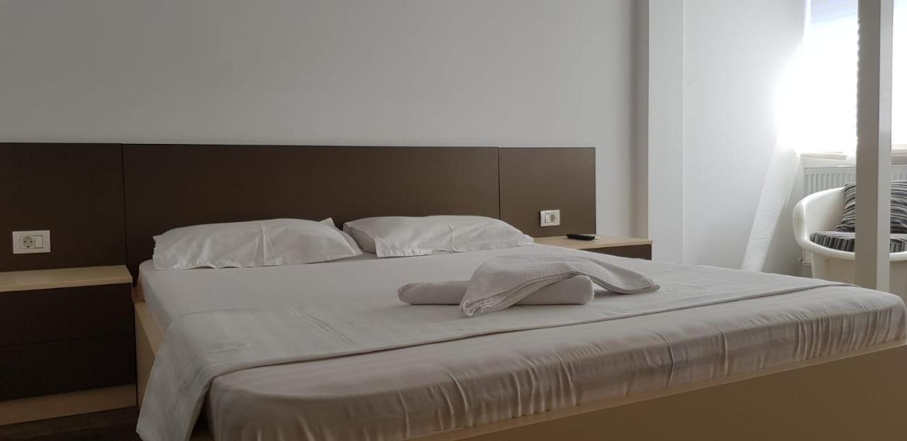 Grand Central Accommodation - Beldiman بوخارست المظهر الخارجي الصورة